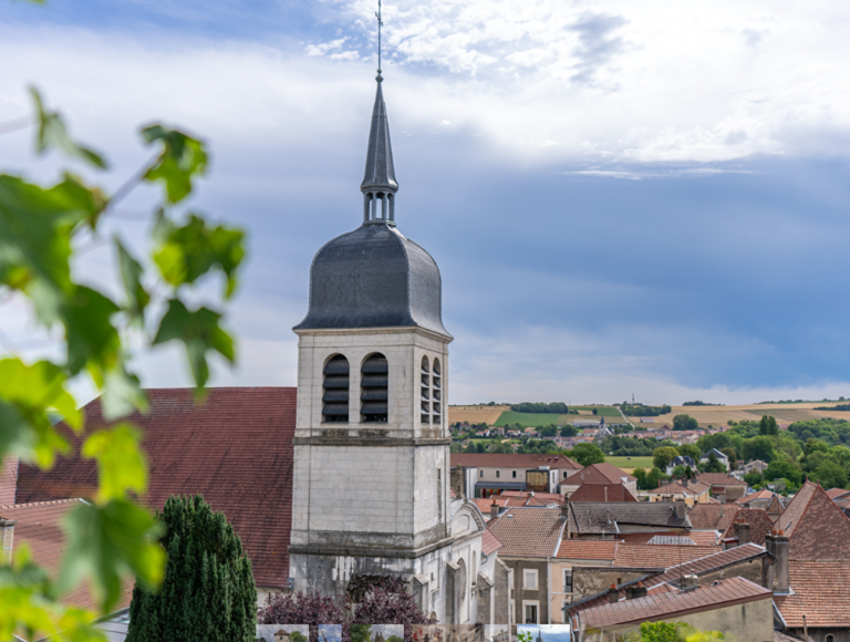 Vue sur la ville de Vaucouleurs © 4Runners
