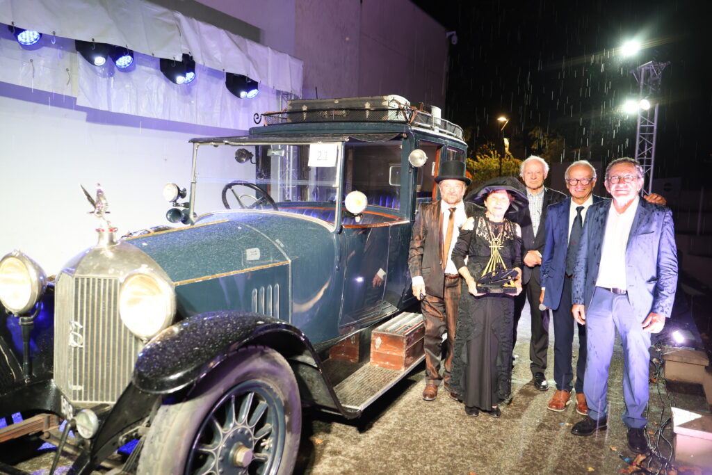 Prix FFVE Excellence - Rochet Schneider Coupé chauffeur Billeter et CArtier 1919