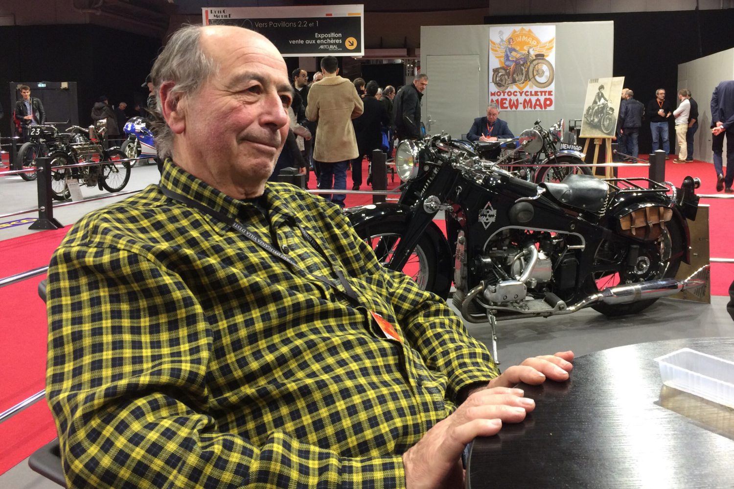 Portrait de Jean-Claude Conchard à Rétromobile en 2019